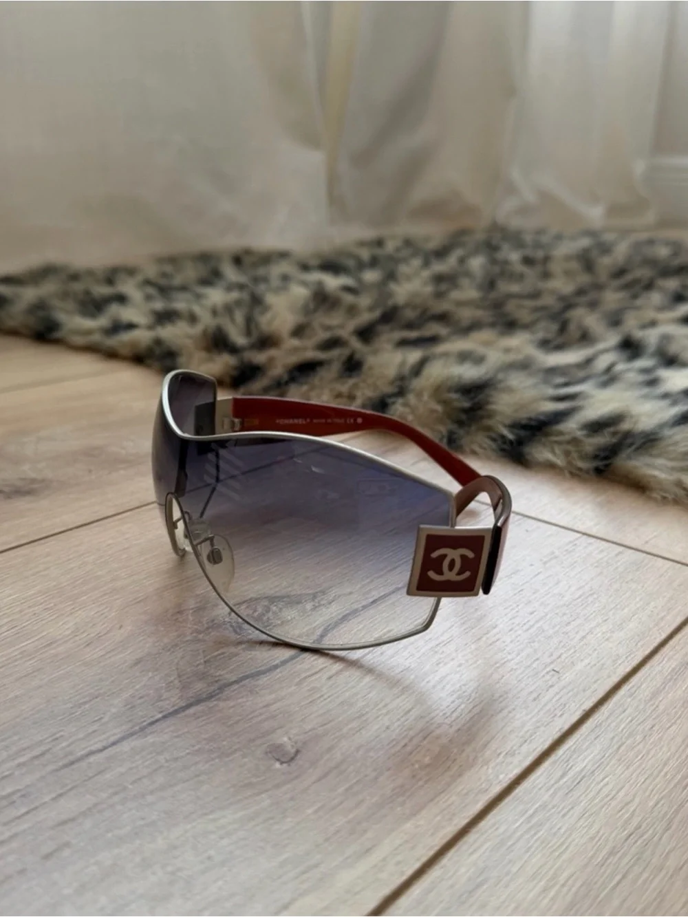 CHANEL Y2K Shield Sunglasses silver detail blue gradient vintage